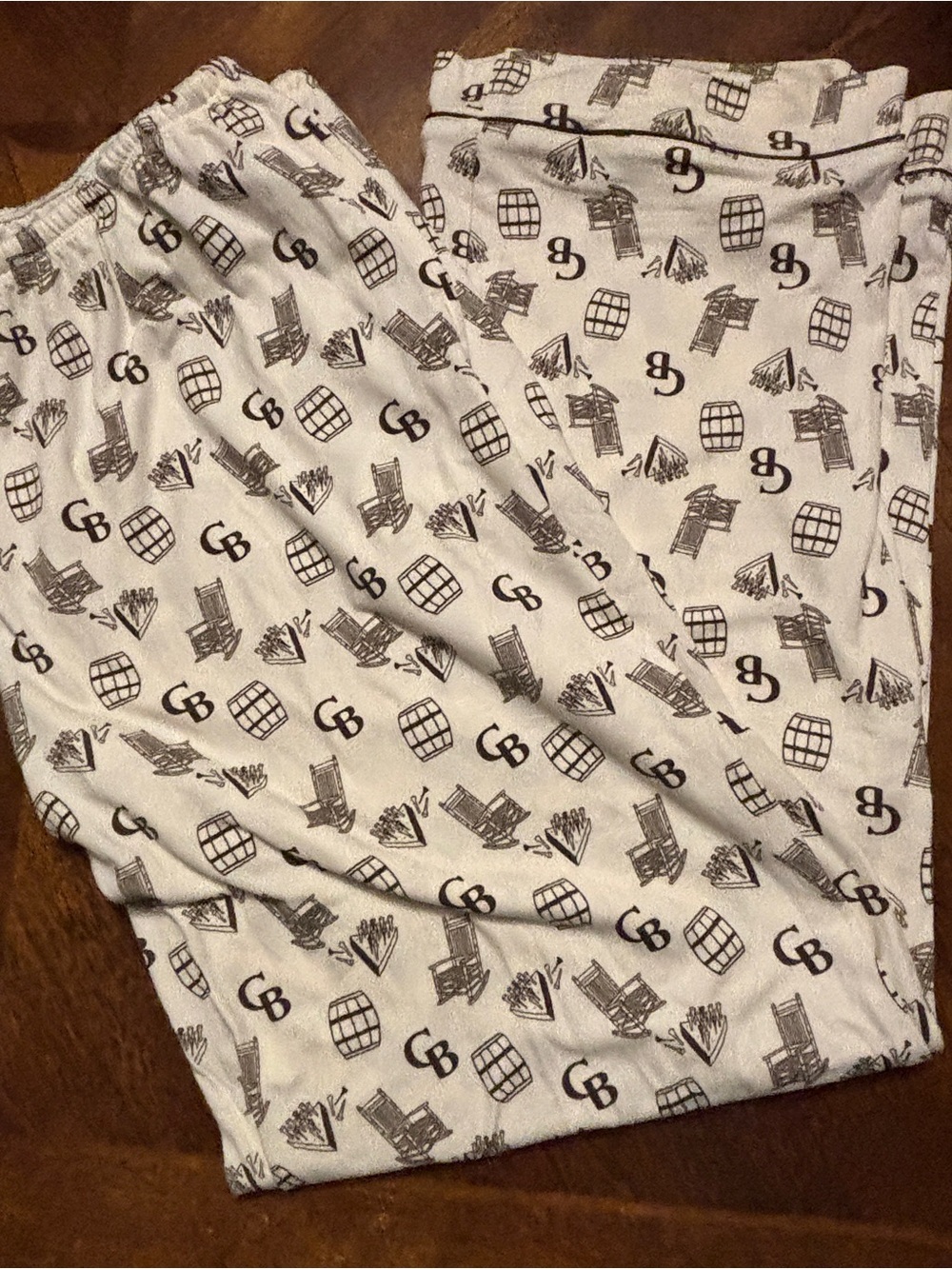 Cracker Barrel 2-piece pajama set, large NWOT - Picture 5 of 7